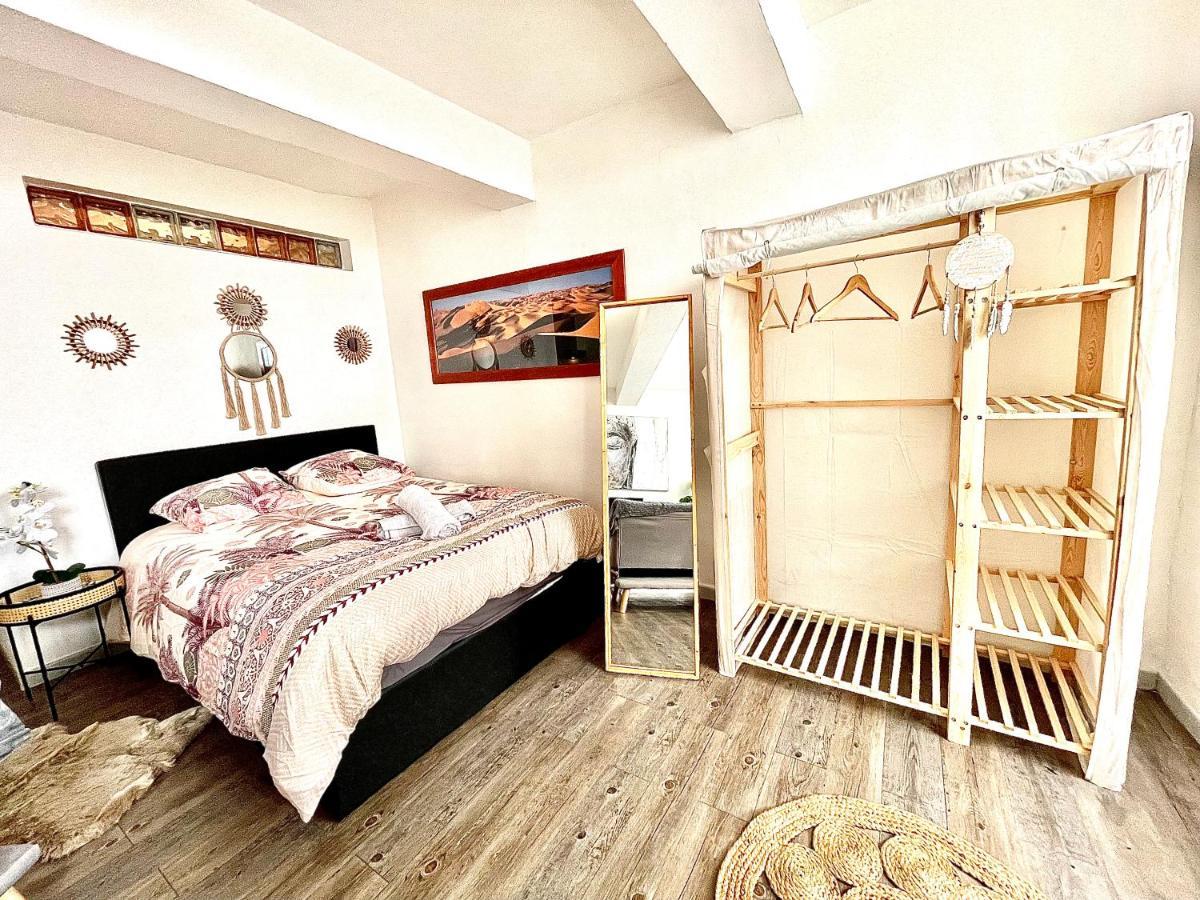 Apartamento *Le Sahara*Hyper Centre*Wifi* Salon-de-Provence Exterior foto