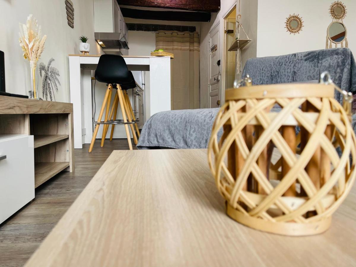 Apartamento *Le Sahara*Hyper Centre*Wifi* Salon-de-Provence Exterior foto